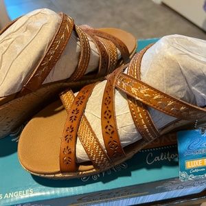 Skechers Beverlee Tiger Posse NIB 7.5